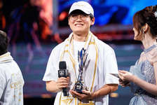 【LoL】Gumayusi、HLEに移籍か T1はPeyzを獲得との噂のサムネイル画像