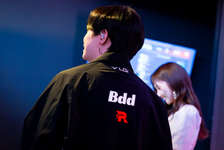 【LoL】KT Rolsterの試合を観たんだけど、Bddが可哀想だよのサムネイル画像