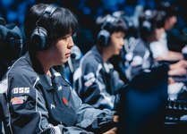 【LoL】HLE Kanavi「中国か韓国かでかなり悩んだ。でもZeusに一緒にやりたいと言われ、それがきっかけになった」のサムネイル画像